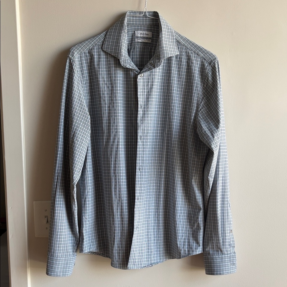 Calvin Klein Men's Light Blue and Gray Checked Dress Shirt